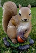 picture of SQUIRREL WITH MIDDLE FINGER STATUE FIGURINE