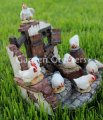 picture of CHICKEN ROOSTER FAMILY STATUE